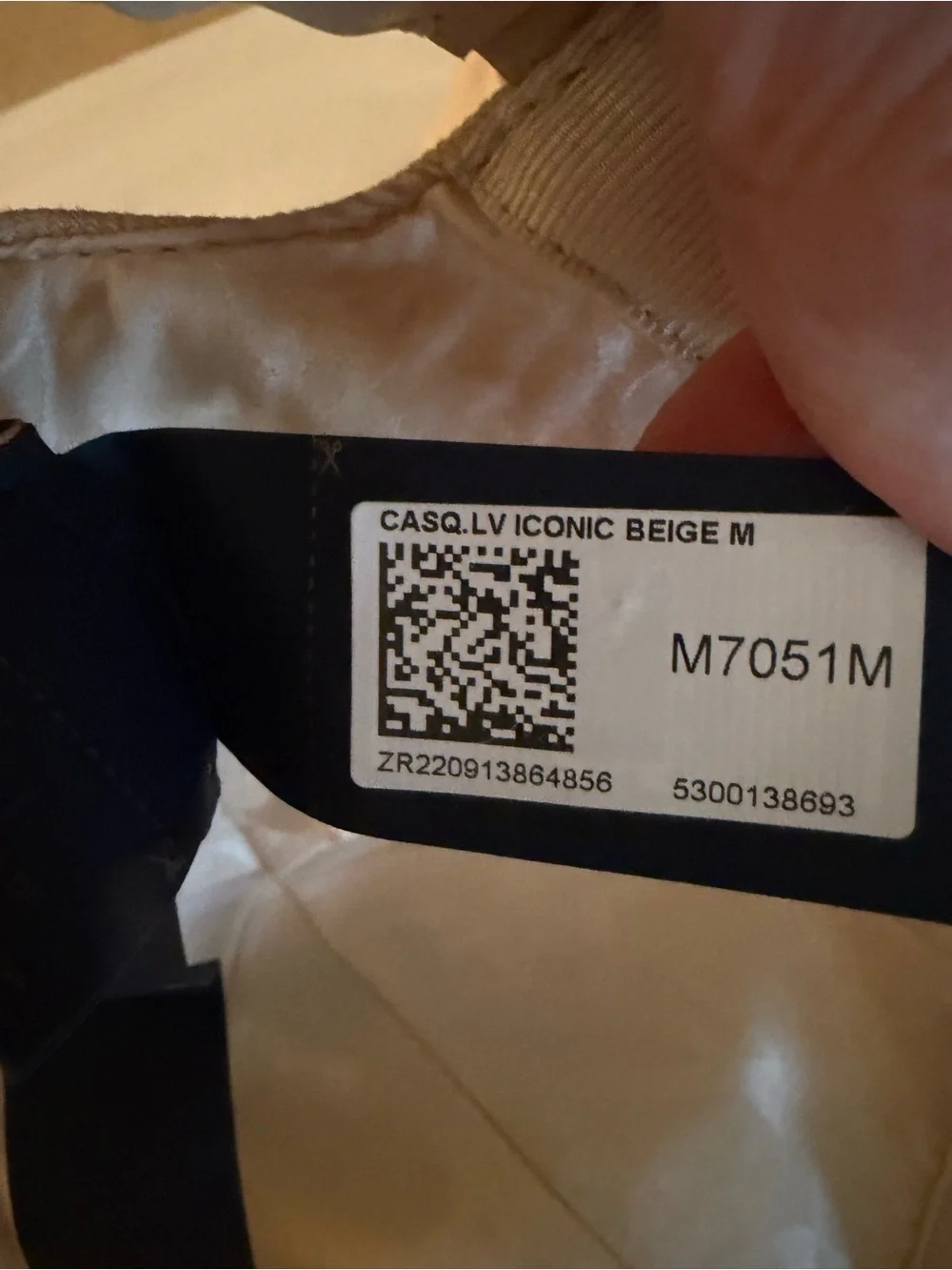 Authentic Louis Vuitton LV Iconic Cap